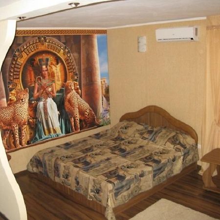 Студія Біля Gagarinmall, 10Хв Від Автовокзалу Kryvy Rih Buitenkant foto