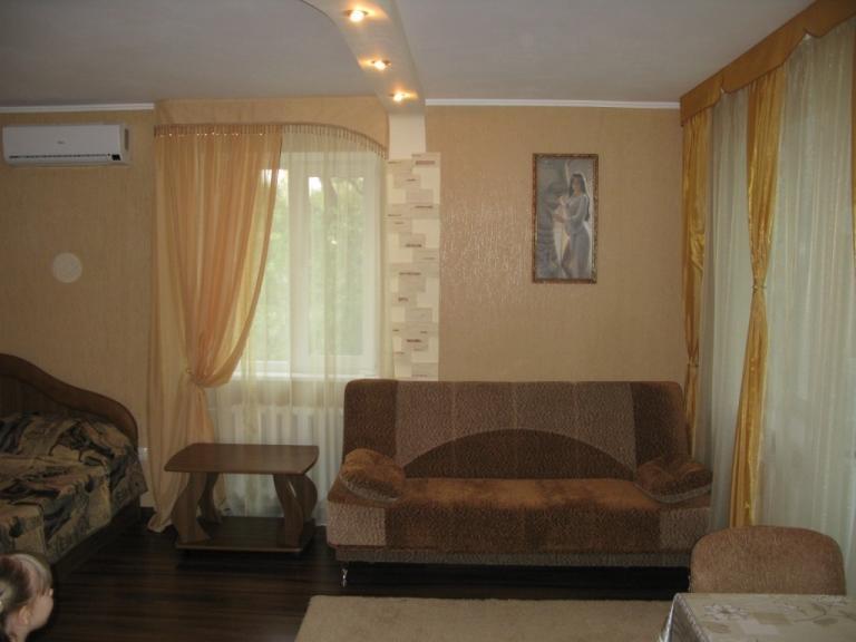 Студія Біля Gagarinmall, 10Хв Від Автовокзалу Kryvy Rih Buitenkant foto
